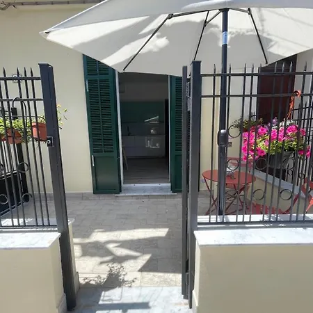 Appartamento Sapirimari, Casa A Pochi Passi Dalla *